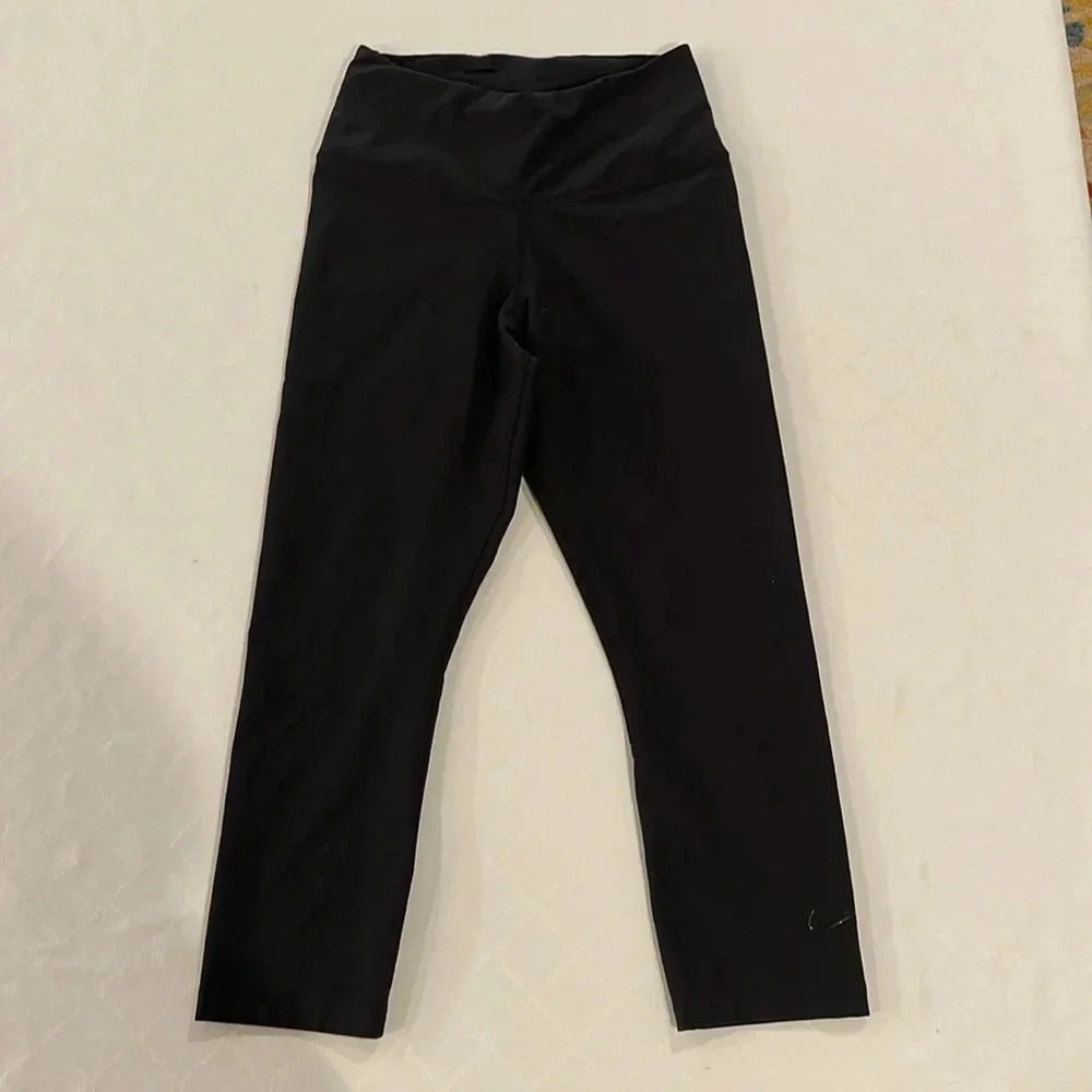 Womens Nike Sculpt HYPER High-rise Training Crops‎ 933585-010 Black small EUC
